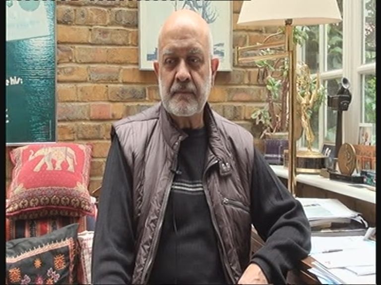 Waris Hussein